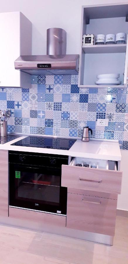 Lamberti Beach Apartment - 150 M From The Sea - Just Renewed - Wifi Savona Exterior foto